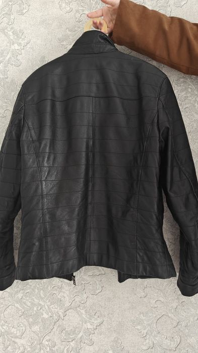 Натуральная кожаная куртка