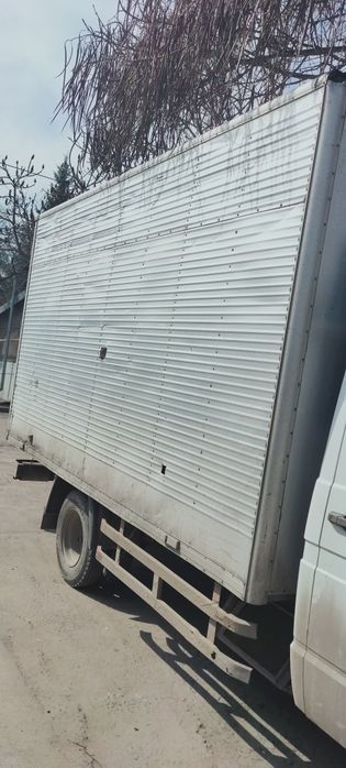 Продам термо будку на газель. От ивеко