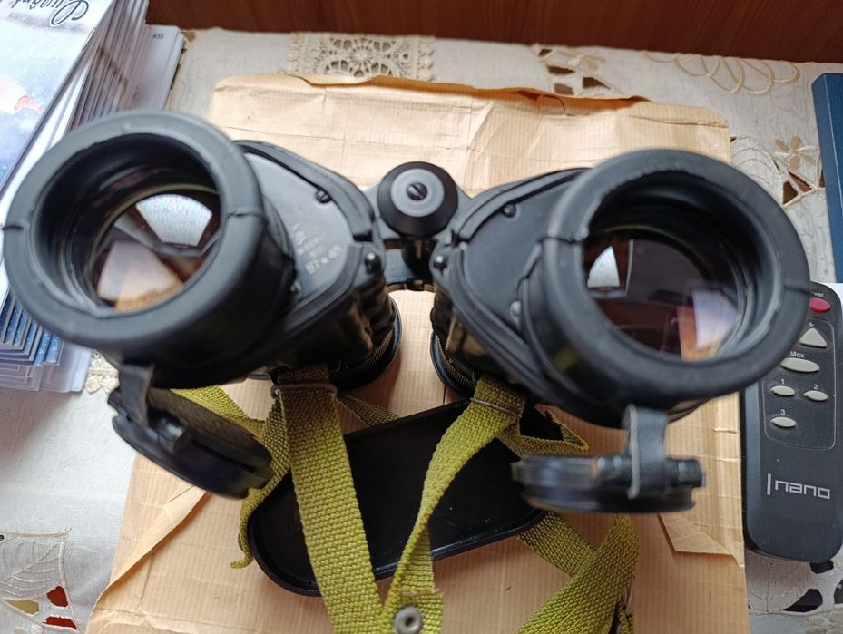 Vând binoclu ior 7x40