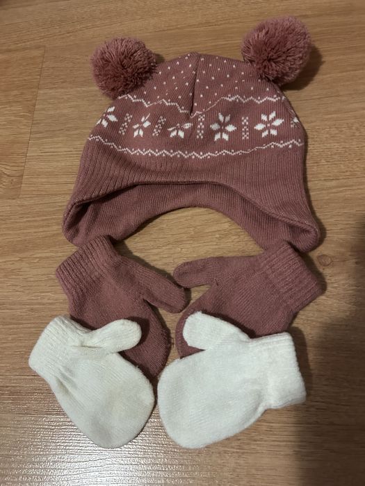 Caciula cu manusi 86-92