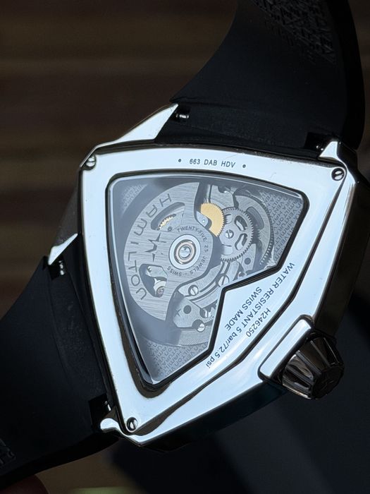 Мъжки часовник Hamilton Venutra XXL 46mm