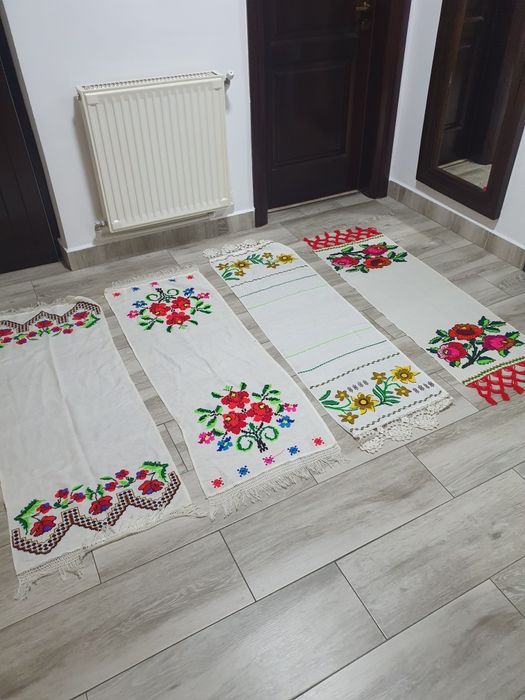 Ștergare autentice tradiționale cusute manual
