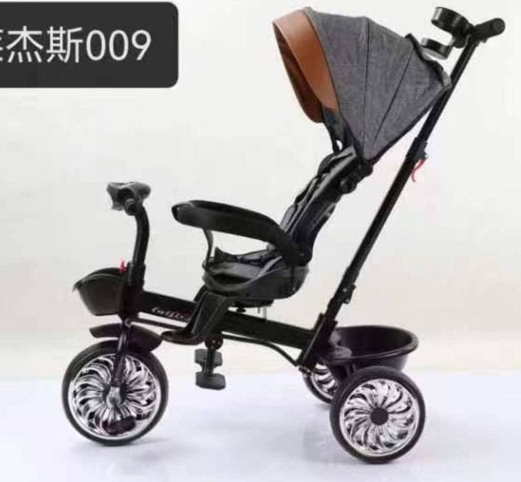 детский трёхколёсный велосипед