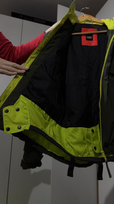 Set pantaloni si geaca schi