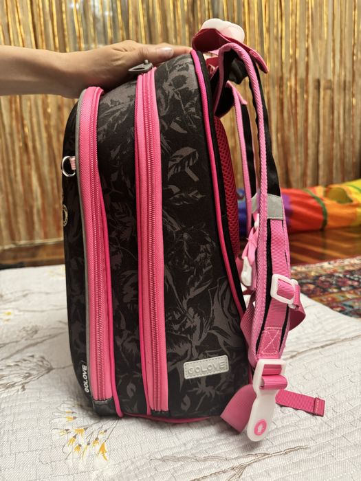 Школьный портфель