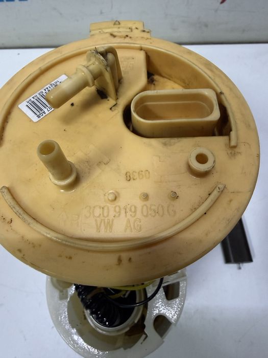 Pompa rezervor motorina combustibil 1.9 2.0 Passat B6 Originala