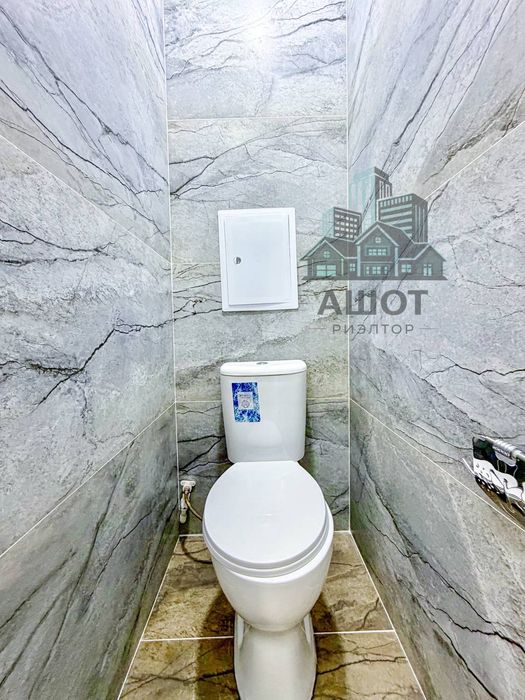 1в2/2/4 массив Феруза,ор-р Таксопарк,новый ремонт,35 м2,балкон 1.5*3