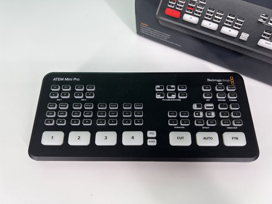 Видеомикшер Blackmagic Design ATEM Mini Pro