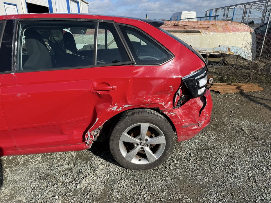 Skoda rapid avariata 2015