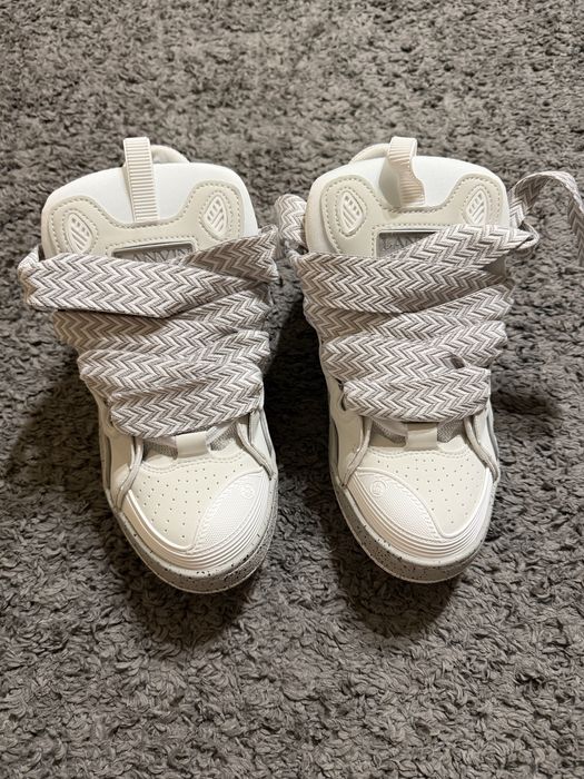 Продам кроссовки Lanvin