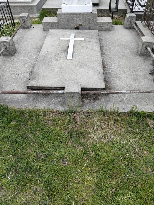 Locuri de Veci Cimitirul Ungureni