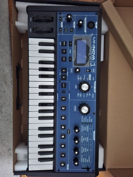 Novation Mininova