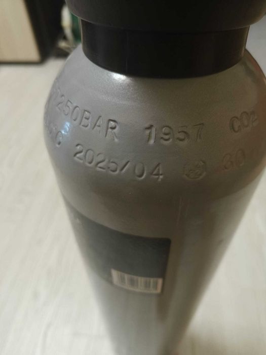 Butelie CO2 KraftDele KD1830, 8 litri