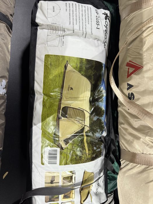 Палатка болшая хорошая новый