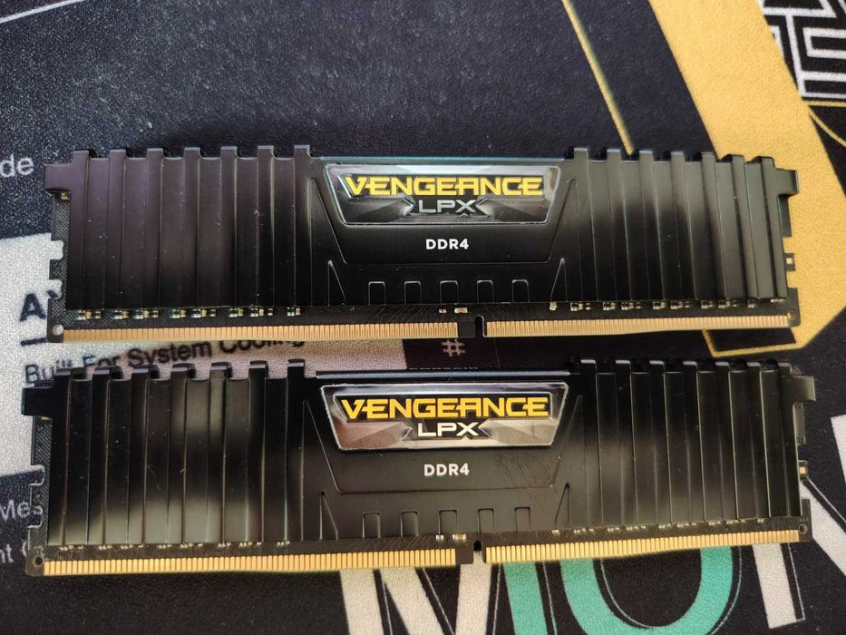 Рам памет Corsair VENGEANCE LPX 16GB (2x8GB) DDR4 3600MHz