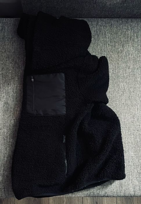 Продам куртку меховую