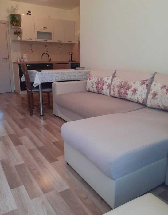 Продава се Двустаен апартамент в Бургас, Възраждане - 74 кв.м за 1892 €/кв.м - Снимка #1