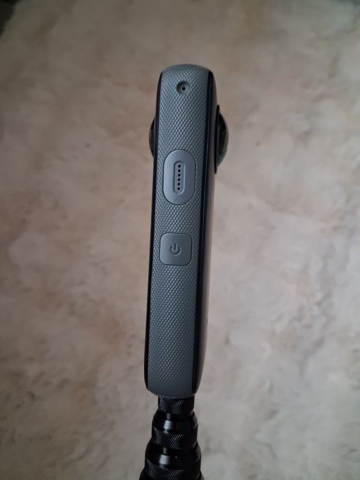 Camera Insta360 ONE X2