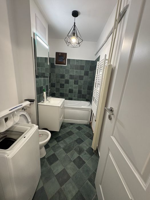 Garsonieră decomandată de închiriat – Brazda lui Novac, 350€, 35,6mp