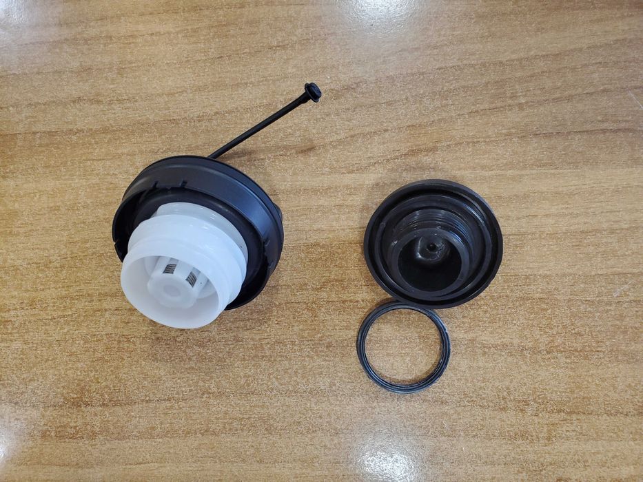 Капачка за радиатор  1.1 резервоар или масло Honda Сivic Accord CRV