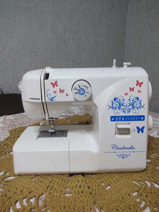 Швейная машинка ягуар