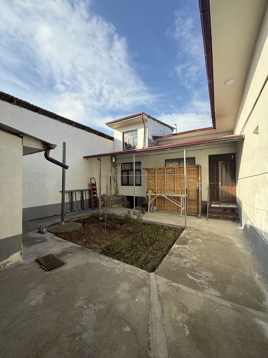 ПРОДАЕТСЯ ЖИЛОЙ ДОМ Сергелийский  район Хонобод, махалла Беруний