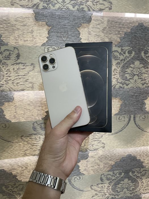 Ipone 12 pro max gold