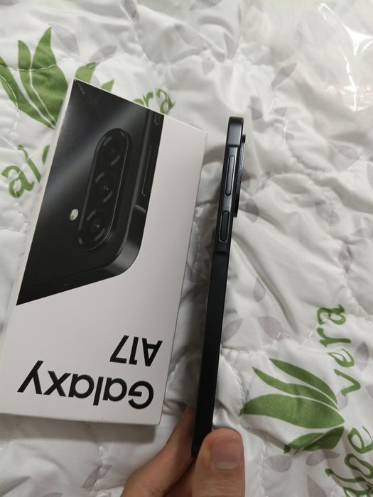 Samsung galaxy A17
