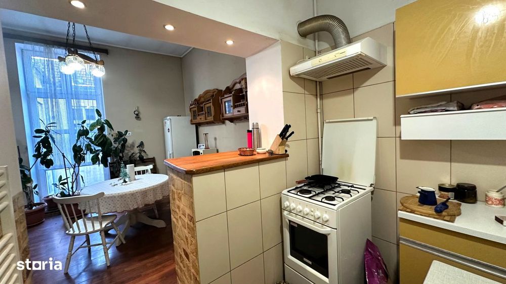 Apartament 95mp etaj 1 strada Tribunei