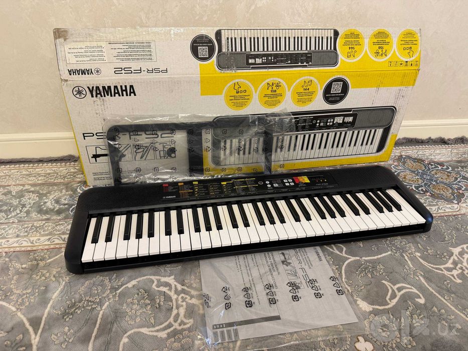 Синтезатор YAMAHA PSR F52
