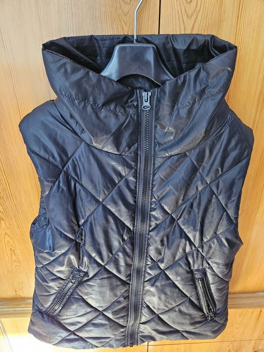 Дамска черна грейка без ръкави, размер  L