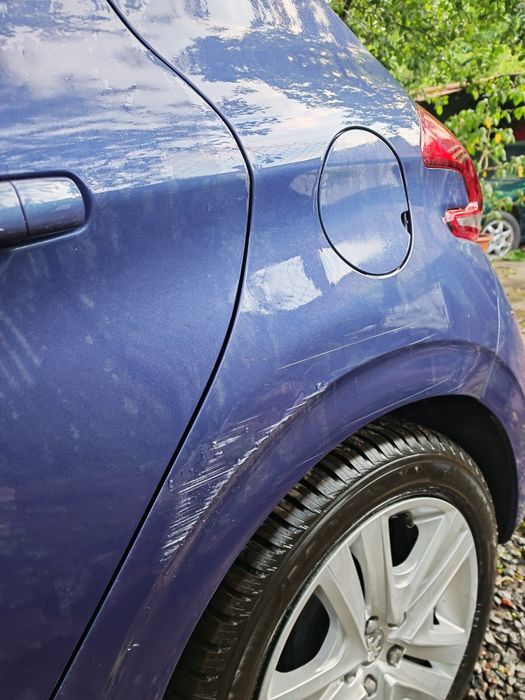 Vând Peugeot 208 2016