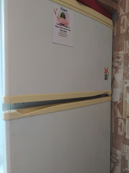 Холодильник в хорошем состояний