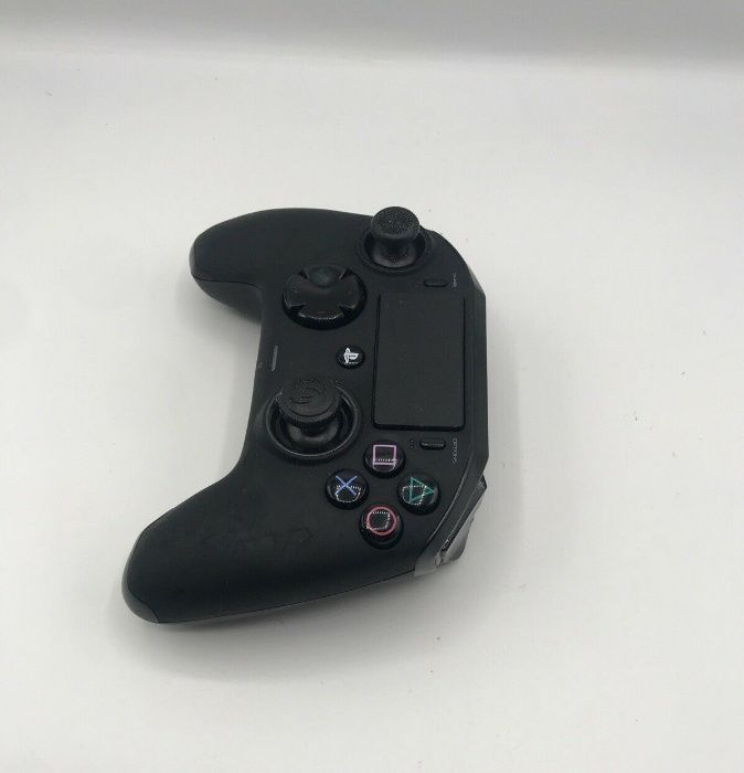 Номер 1 пс4 контролер Nacon Revolution Pro PS4 версия 1 и 2, compact