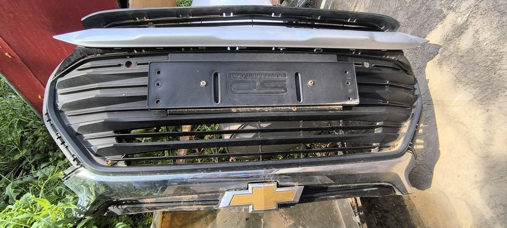 Бампер треккир 2