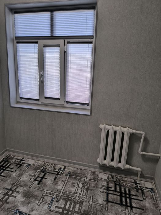 Yakkasaroy tumani Boshliq Mahallasida uy ijaraga beriladi 1*2/5/5