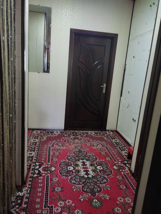 Dom sotiladi 2 xonalik 3 etej