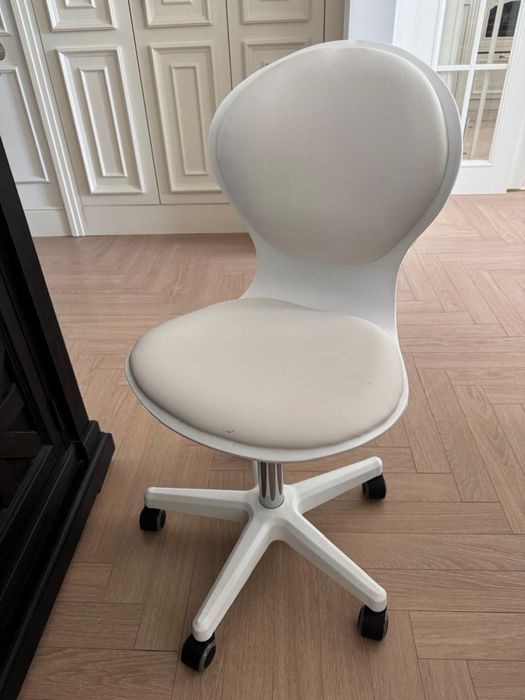 Кресло для дома и офиса