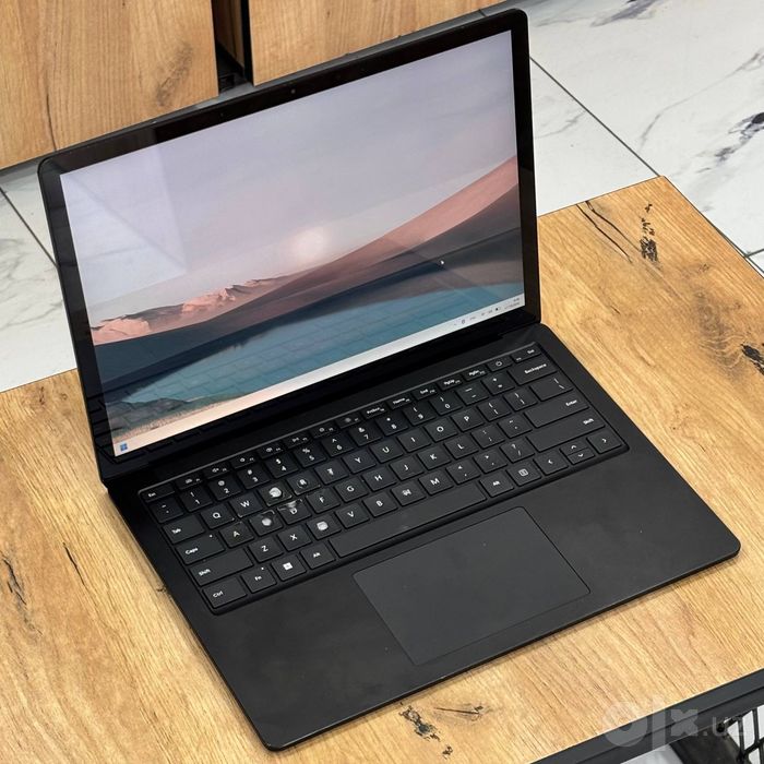 Microsoft Surface Laptop 5 Core i5