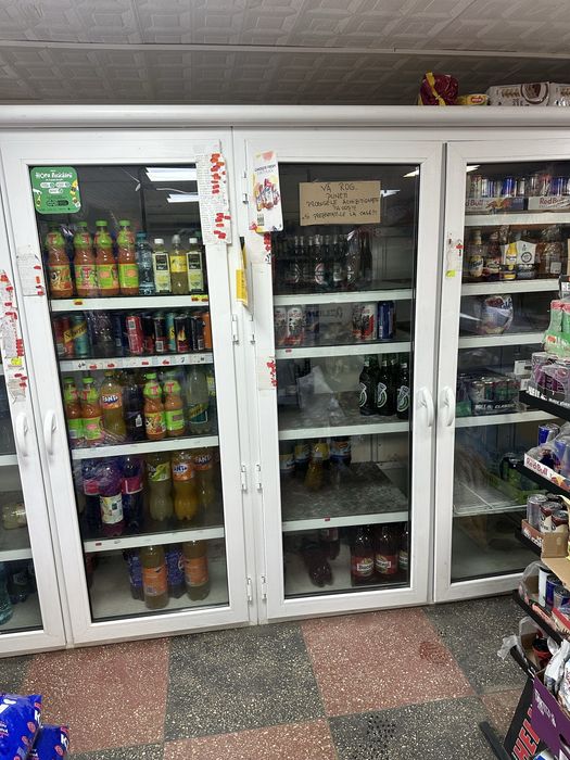 Vitrina frigorifica mezeluri