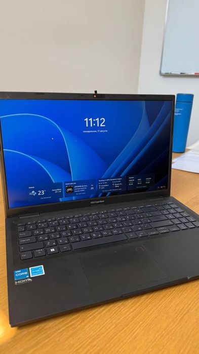 ASUS ExpertBook B1502CVA