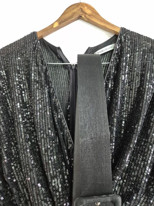 Вечернее черное  платье