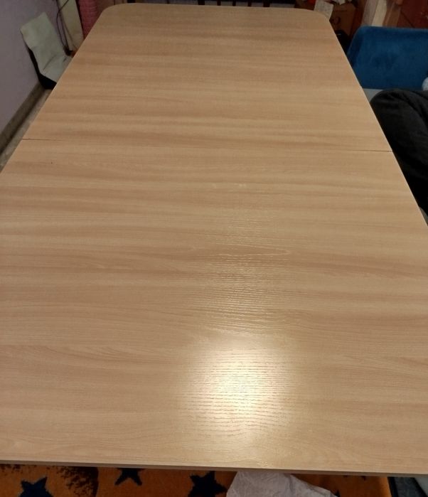 Стол раскладной.