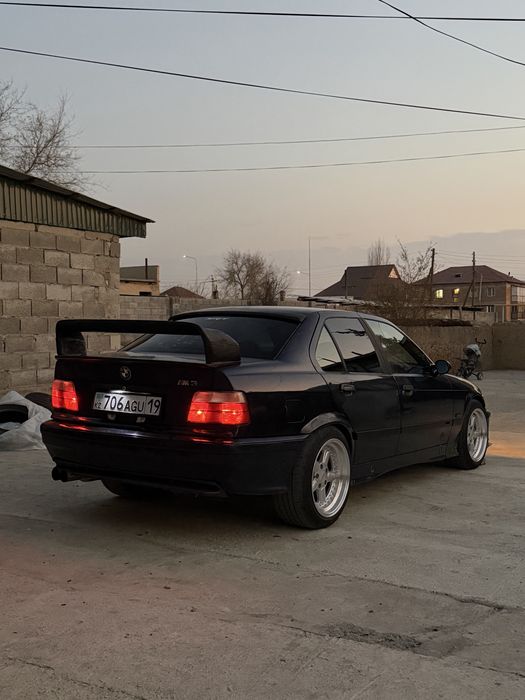 Shnirzer R17 диски с шинами на Бмв
