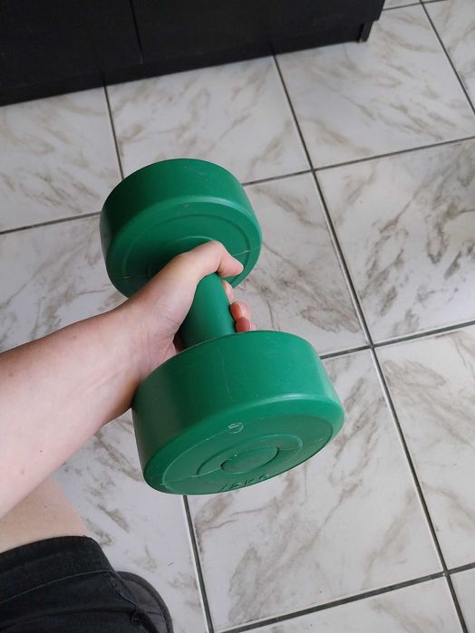 Гира, дъмбел, 2 кг. - € 5.11