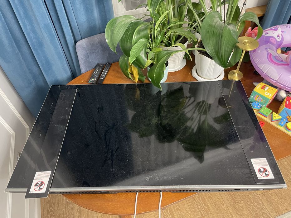 Телевизор Samsung qe55q6famu