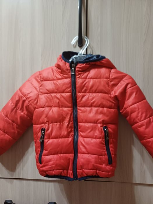 Продам детские курточки