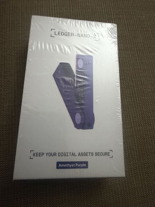 LEDGER -NANO-X новый в упаковке