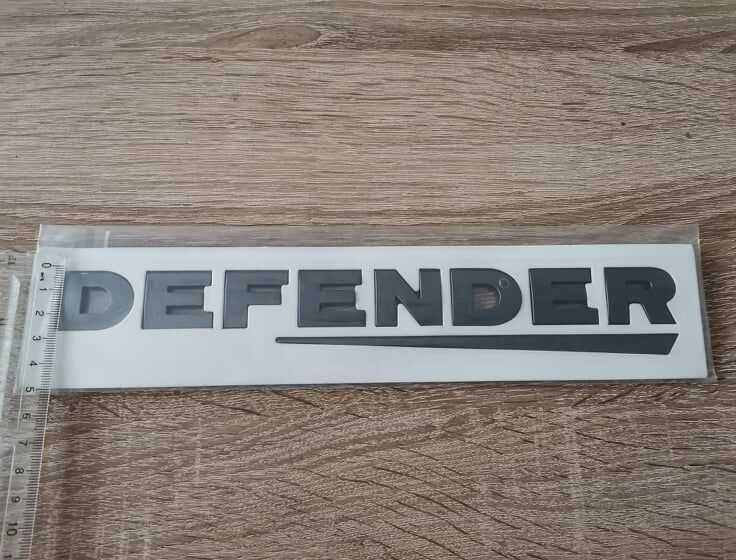 сив надпис Land Rover Defender