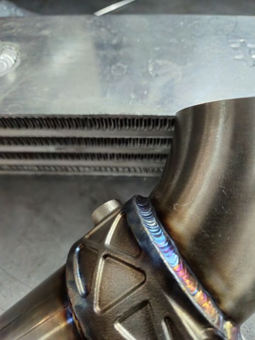 Цветна заварка на неръждавейка и алуминий